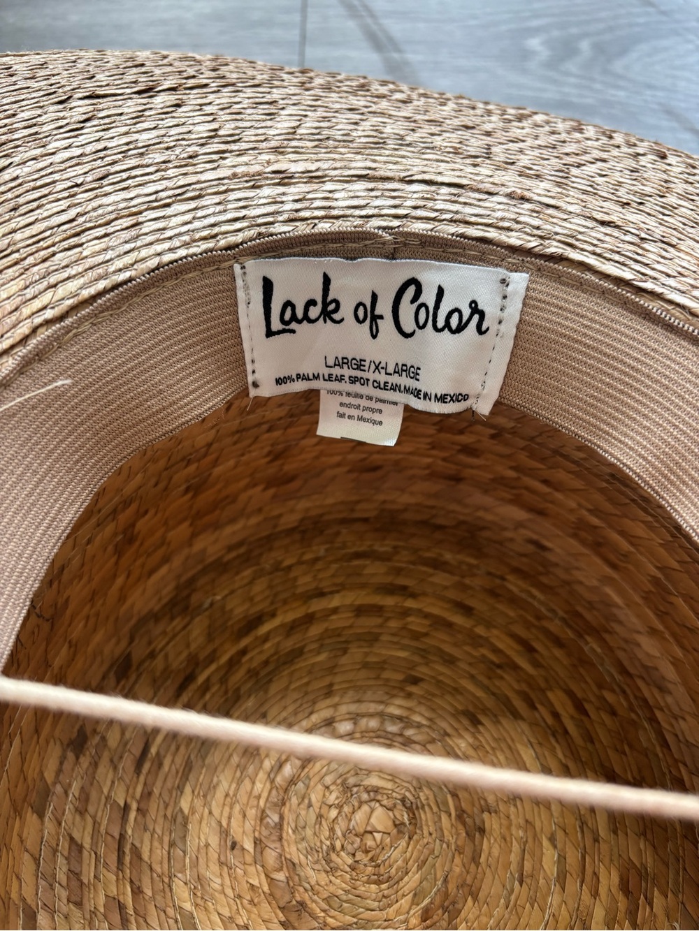 Lack Of Color Natural Palm-Leaf Straw Hat with Chin Cord - Picture 3 of 5